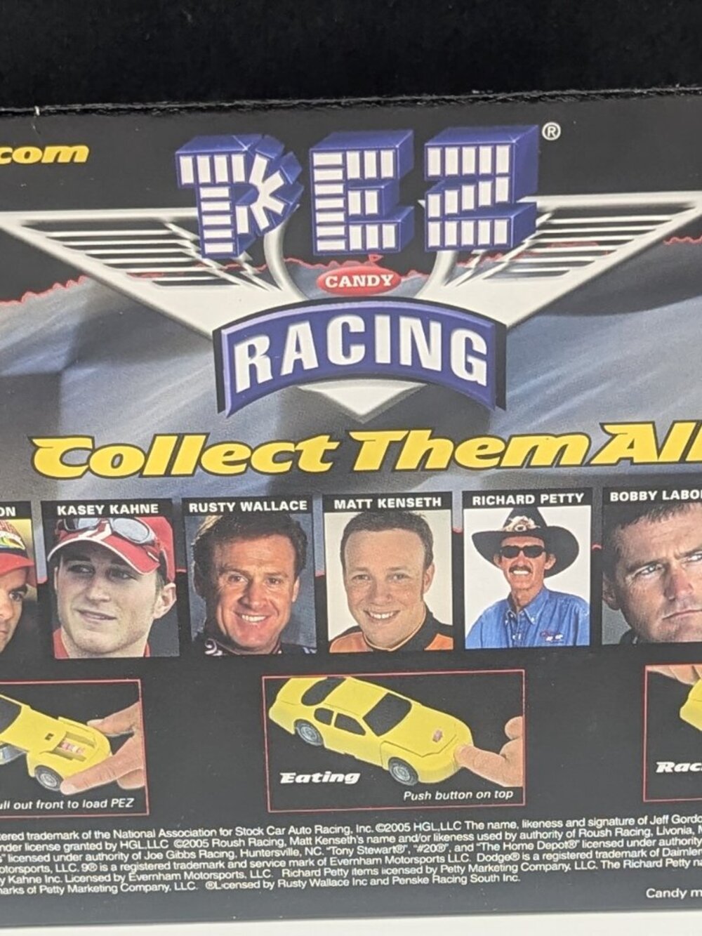 New NASCAR PEZ Jeff Gordon #24 Pull Back Race Car PEZ Dispenser